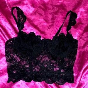 Wensday Lace Top 🌹🖤✨